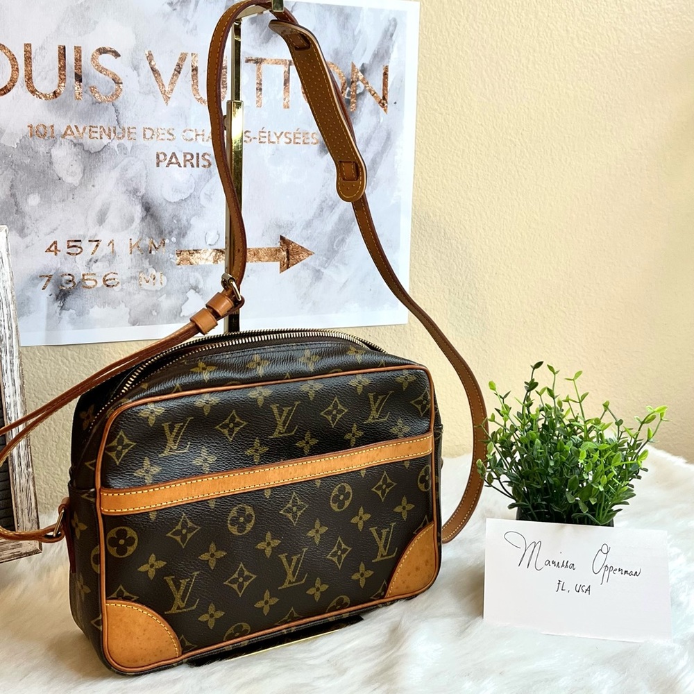 Louis Vuitton Trocadero Monogram canvas
